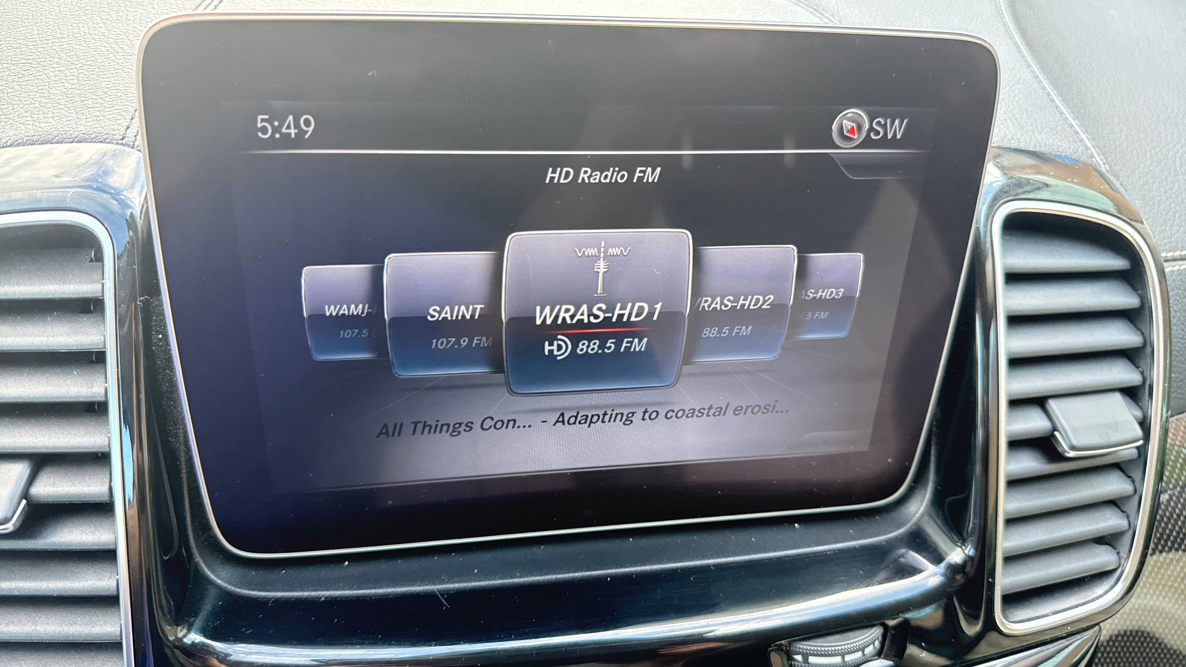 Used 2019 Mercedes-Benz GLE 43 AMG 4MATIC image 33