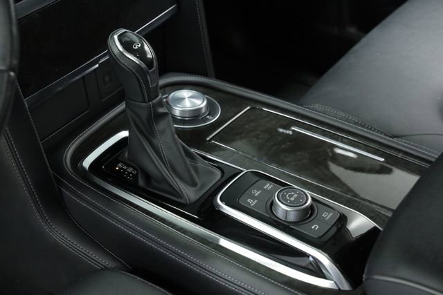 Used 2024 INFINITI QX80 Luxe image 25