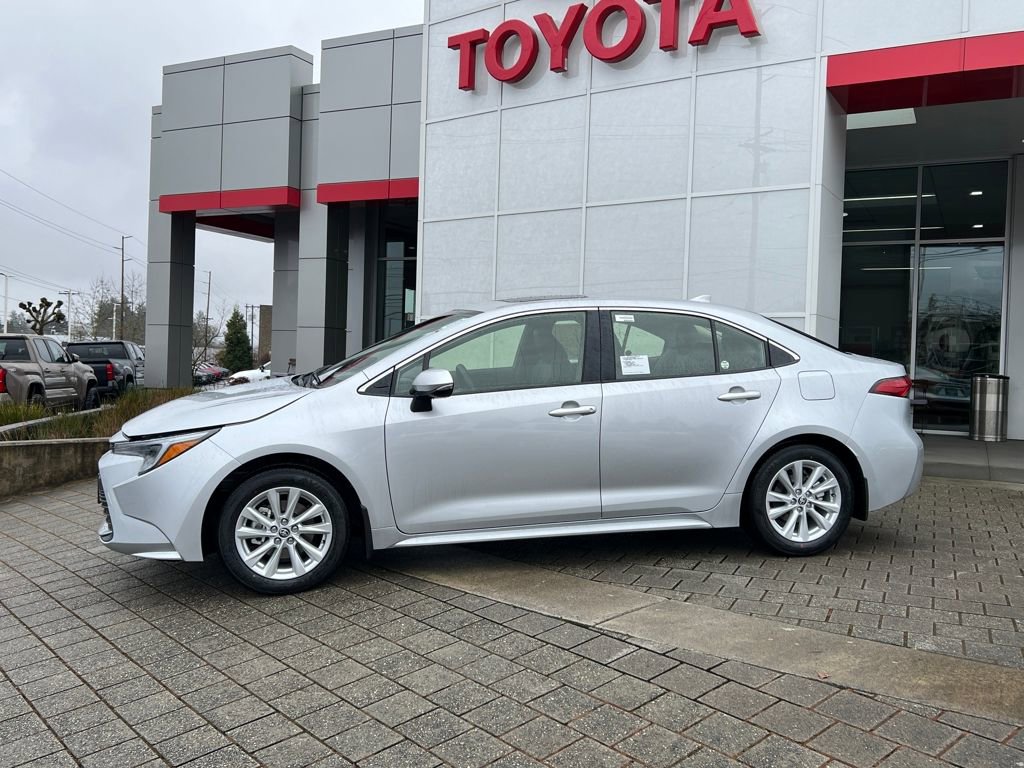 New 2026 Toyota Corolla XLE image 2