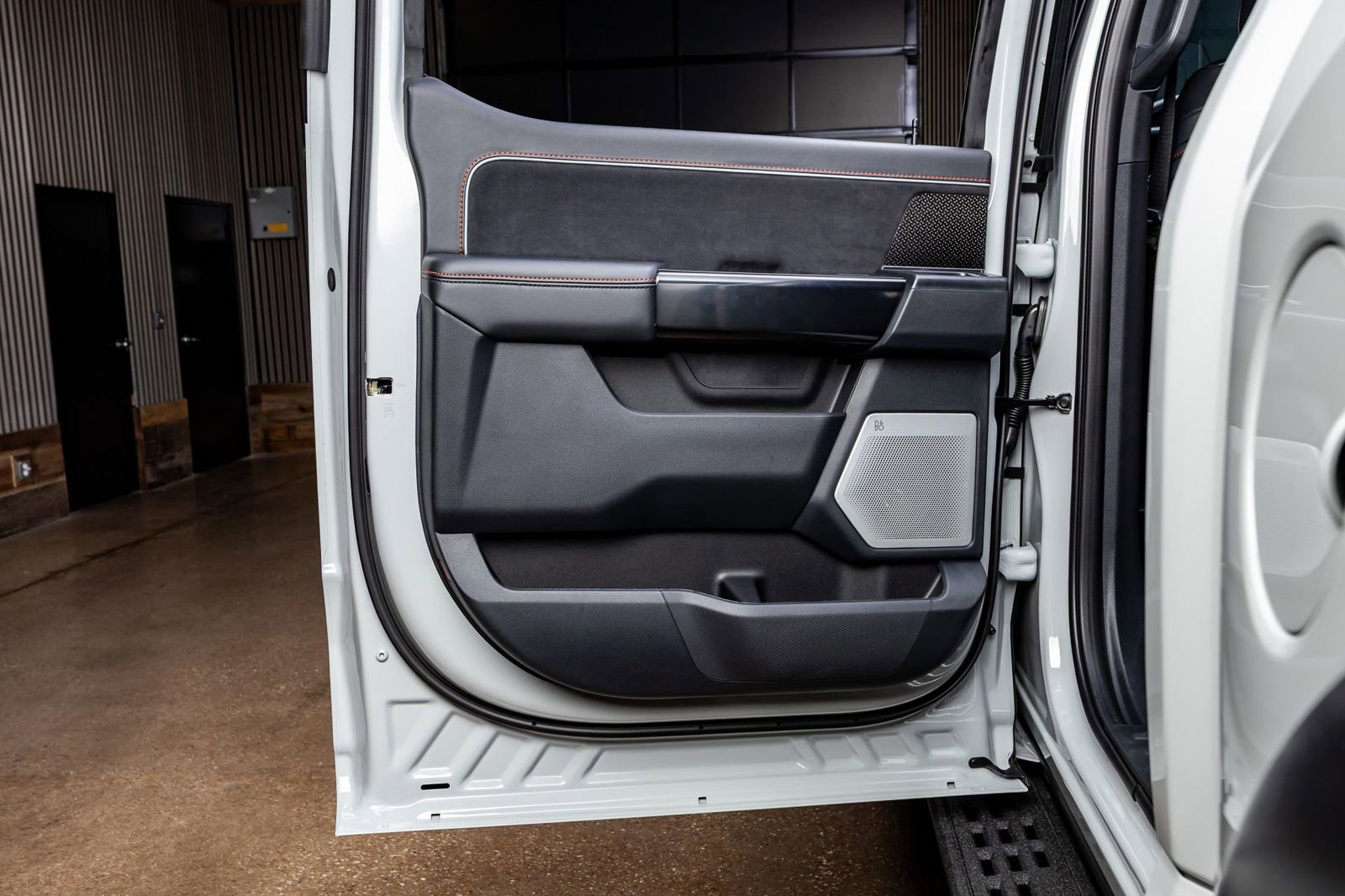 Used 2026 Ford F150 Raptor AWD/4WD image 38