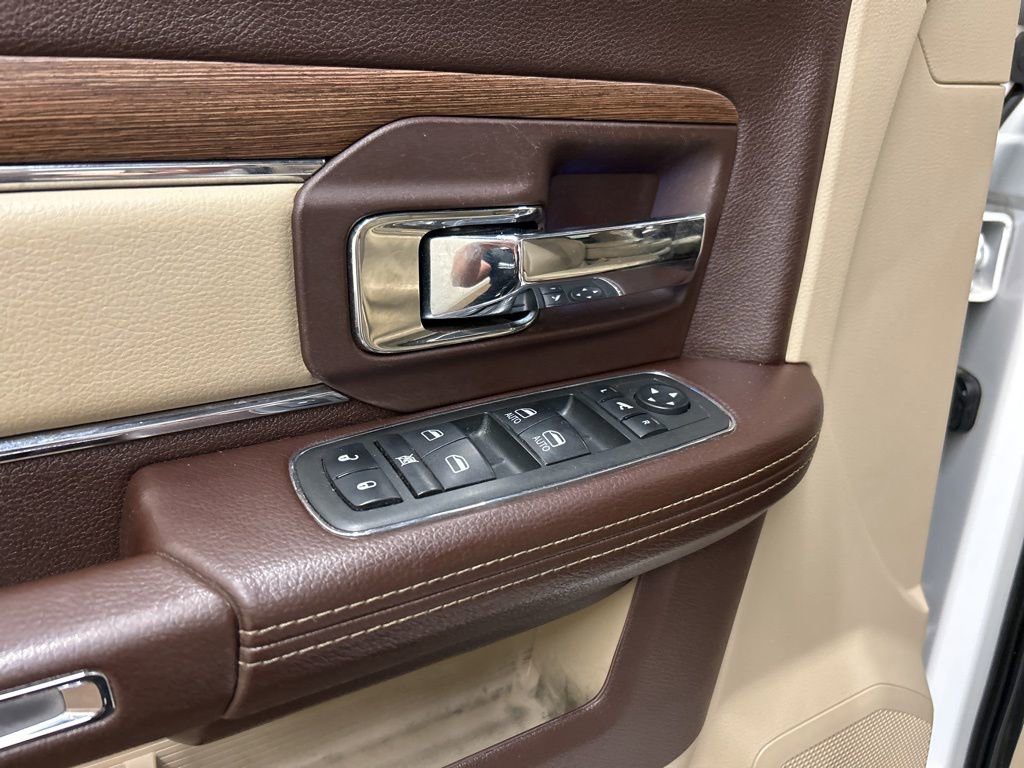 Used 2014 RAM 2500 Laramie w/ HD Snow Plow Prep Group AWD/4WD image 28