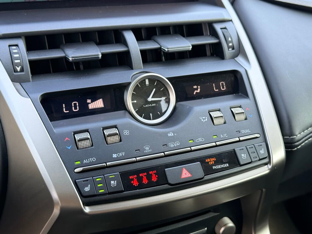 Used 2021 Lexus NX 300 image 25