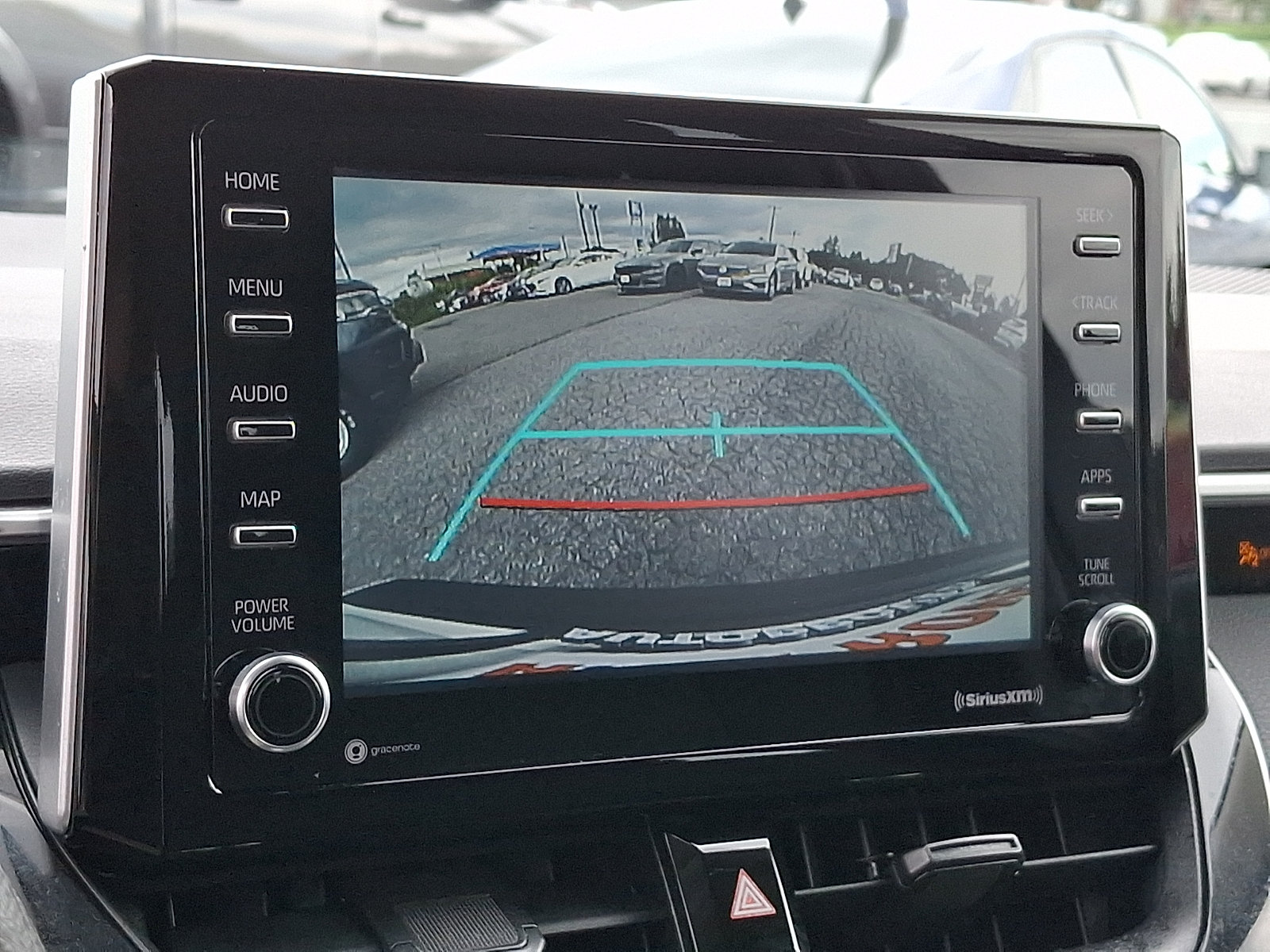 Used 2021 Toyota Corolla LE FWD image 17