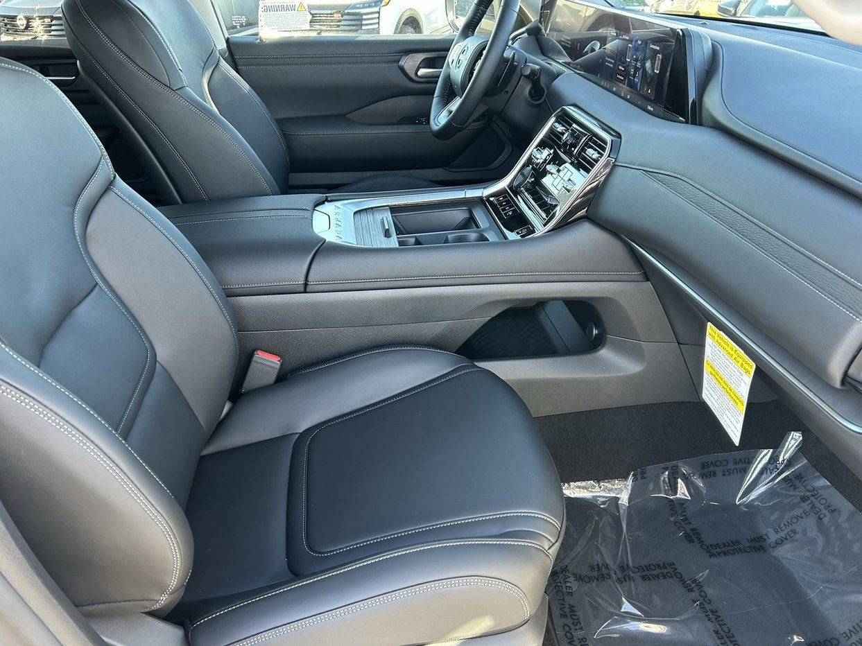 New 2026 Nissan Armada SV image 9