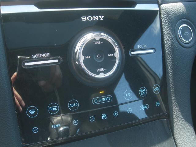 Used 2013 Ford Taurus Limited image 28