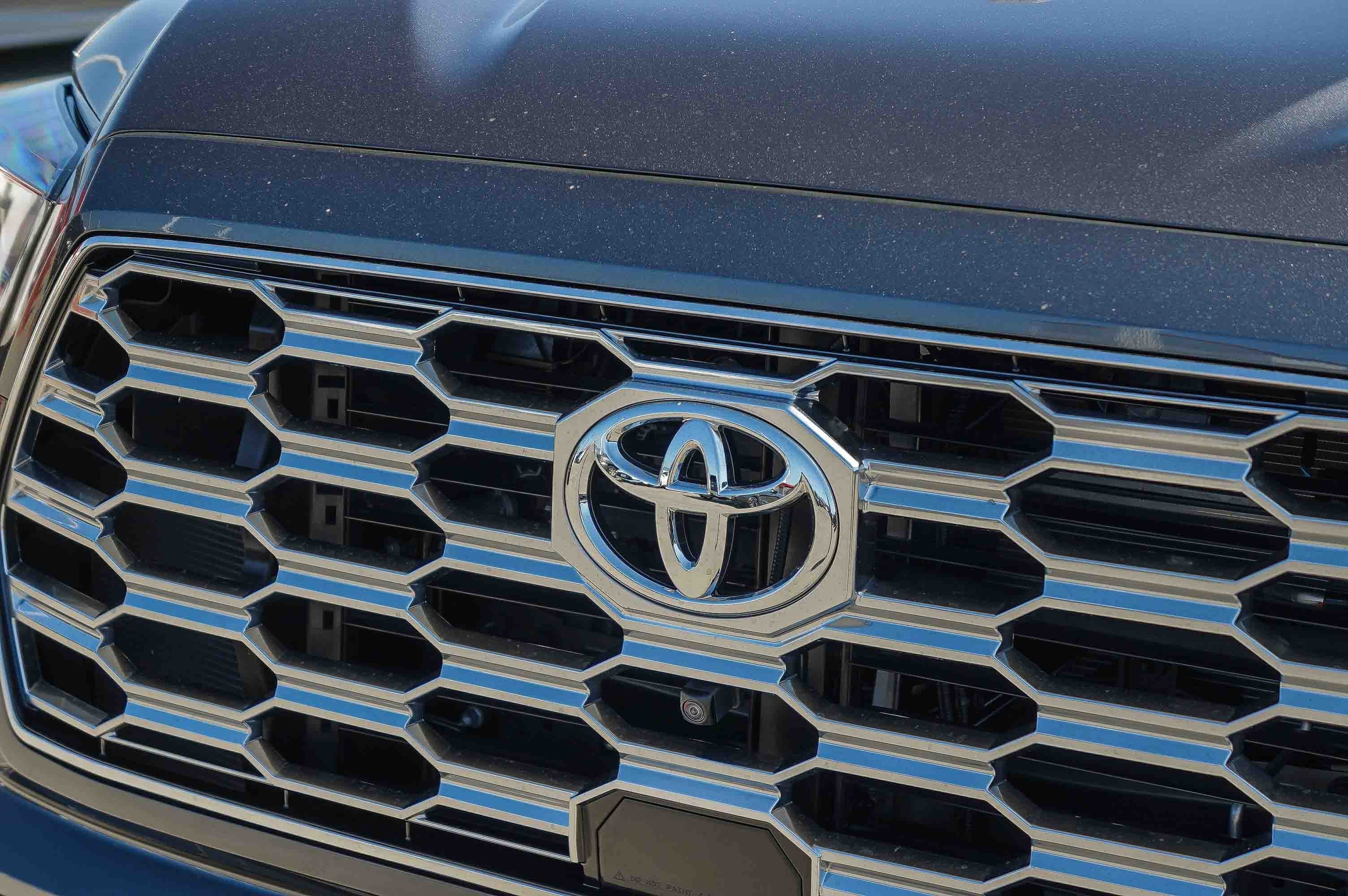 Certified 2026 Toyota Sequoia Capstone AWD/4WD image 10