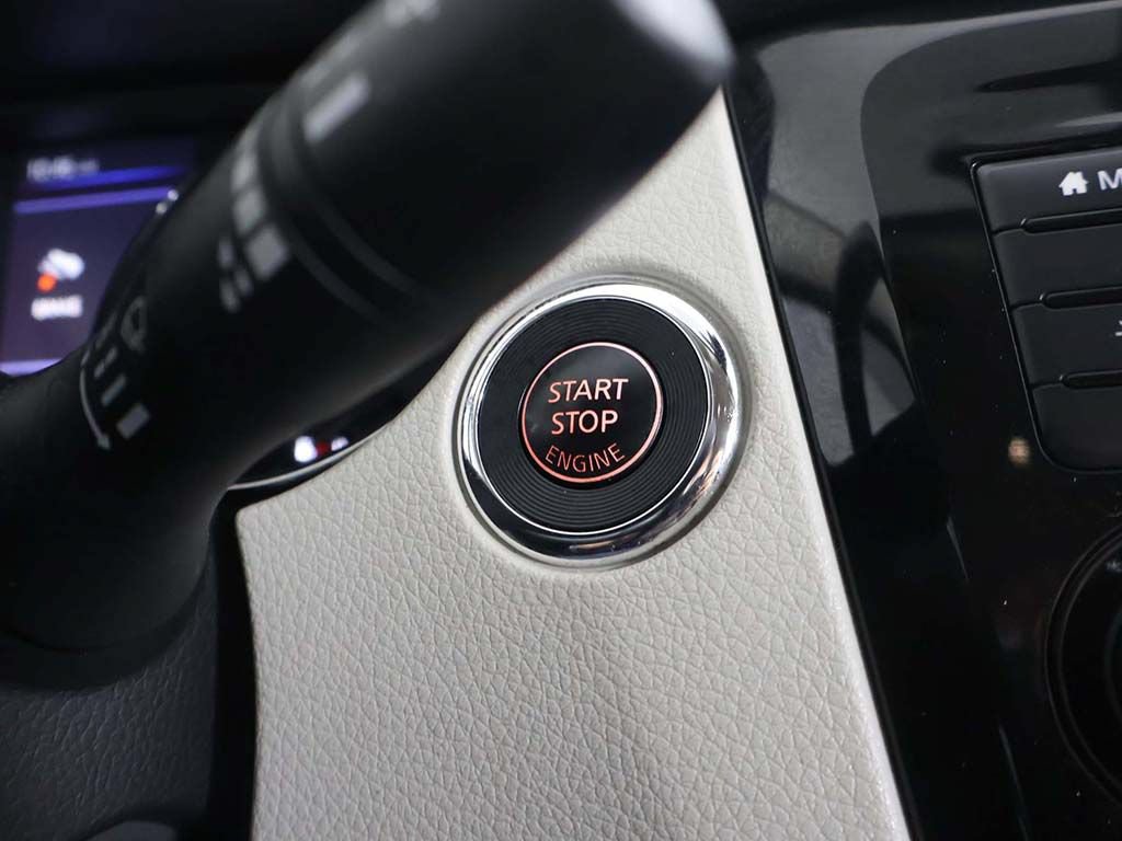 Used 2022 Nissan Rogue Sport SV w/ Technology Package AWD/4WD image 37