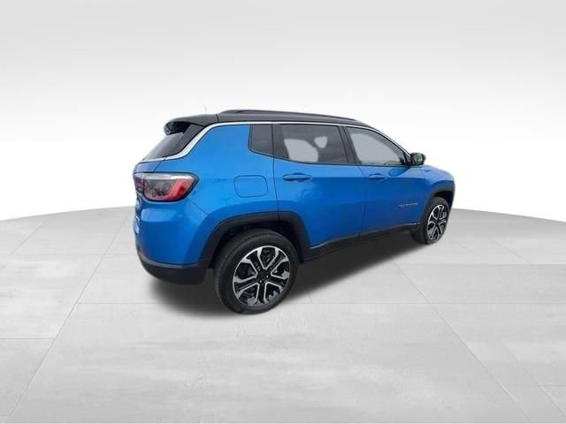 Used 2023 Jeep Compass Limited AWD/4WD image 17