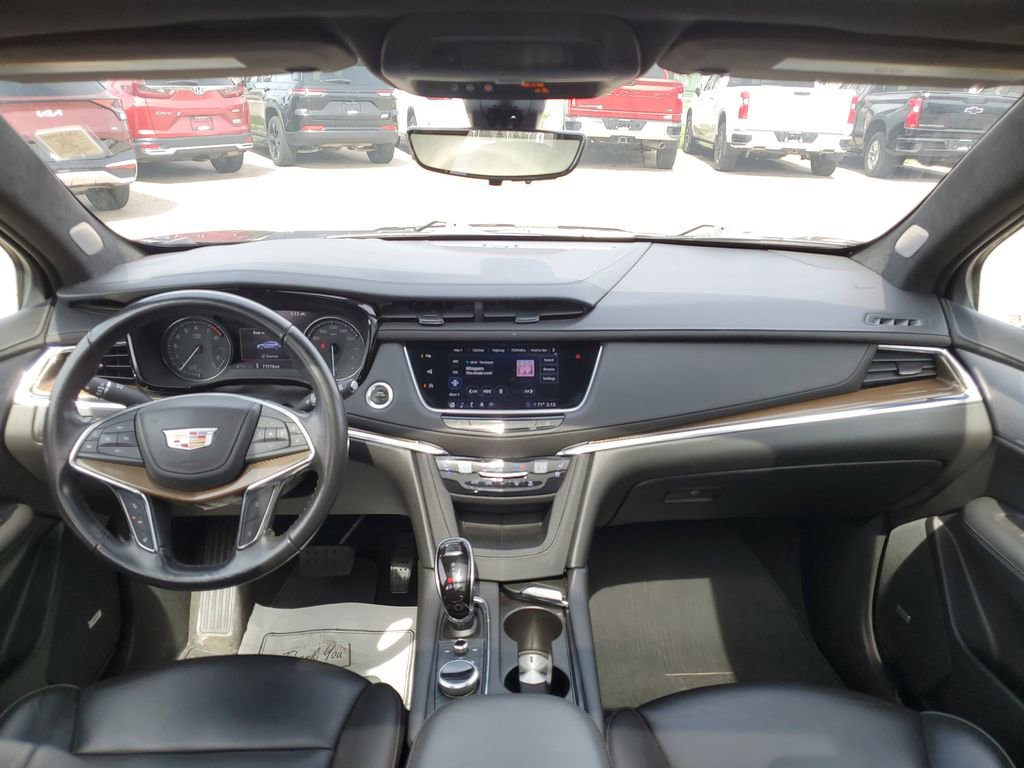 Used 2020 Cadillac XT5 Premium Luxury w/ Platinum Package AWD/4WD image 31