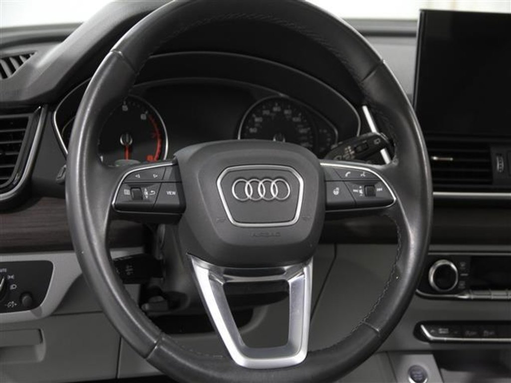 Used 2022 Audi Q5 2.0T Premium w/ Convenience Package image 7