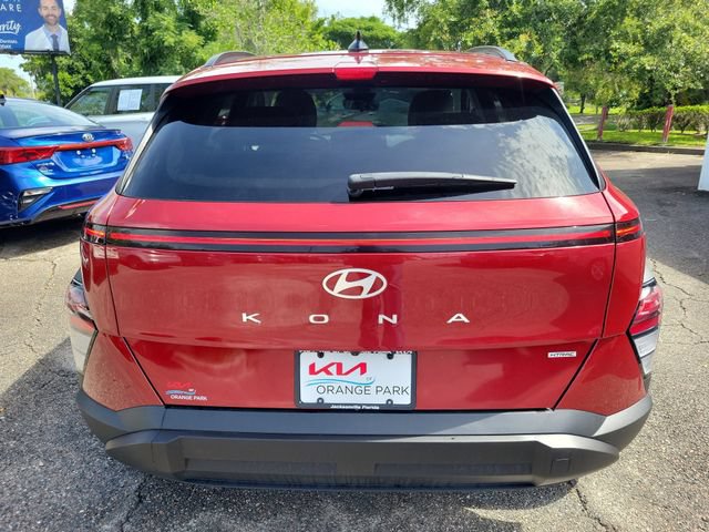 Used 2024 Hyundai Kona SEL AWD/4WD image 8