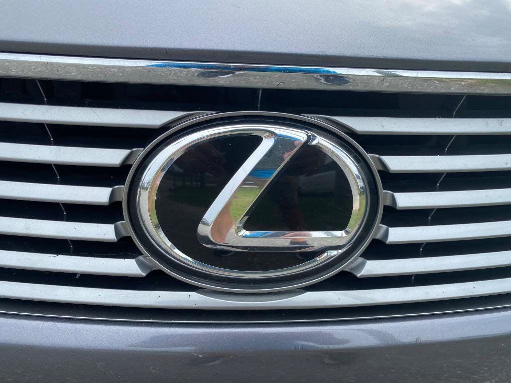 Used 2014 Lexus ES 350 w/ Luxury Package FWD image 38