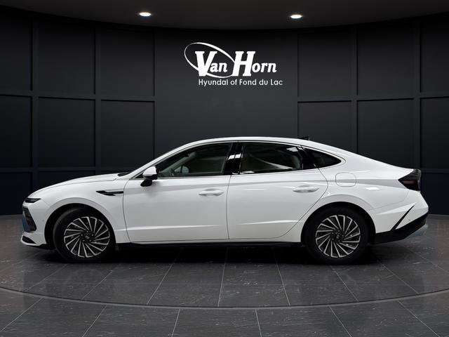 Used 2025 Hyundai Sonata Limited image 13