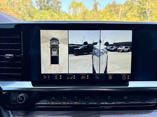 Used 2024 Chevrolet Silverado 1500 LTZ w/ Technology Package AWD/4WD image 26