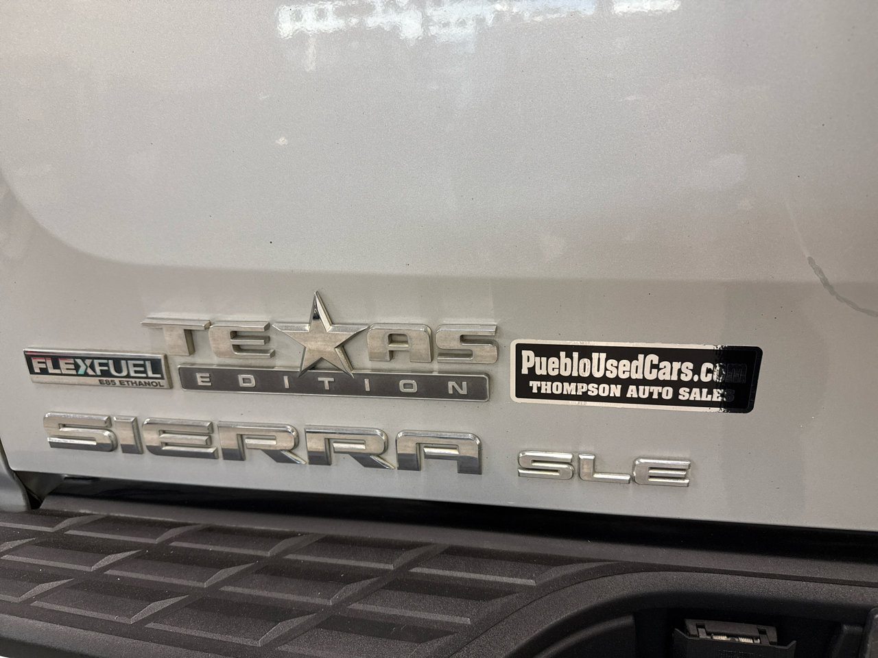 Used 2010 GMC Sierra 1500 SLE w/ Texas Edition image 79