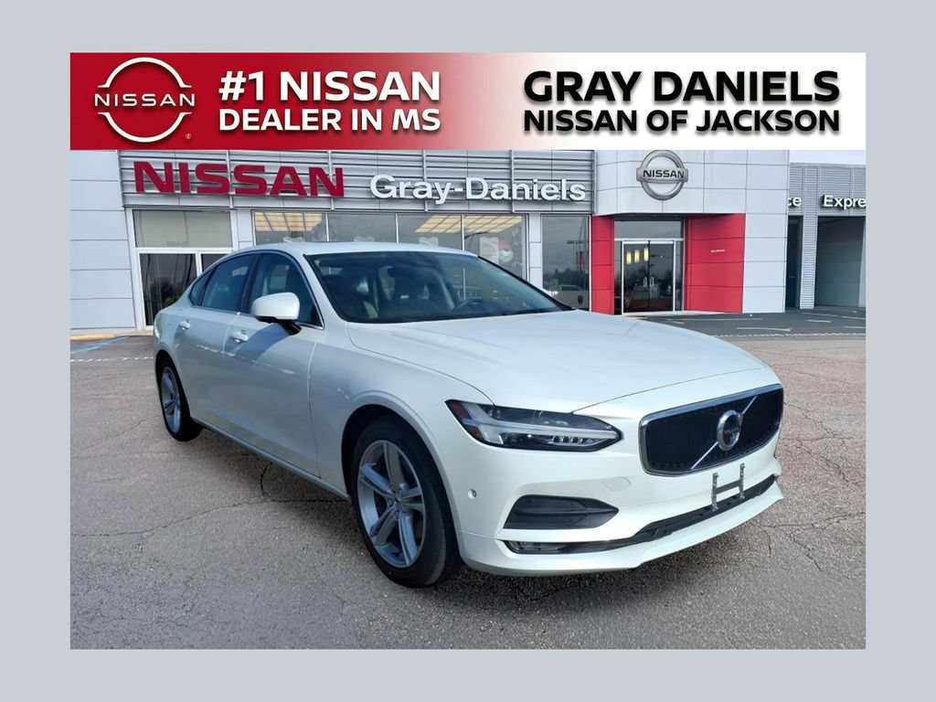 Used 2018 Volvo S90 T5 Momentum w/ Convenience Package FWD 360° Tour