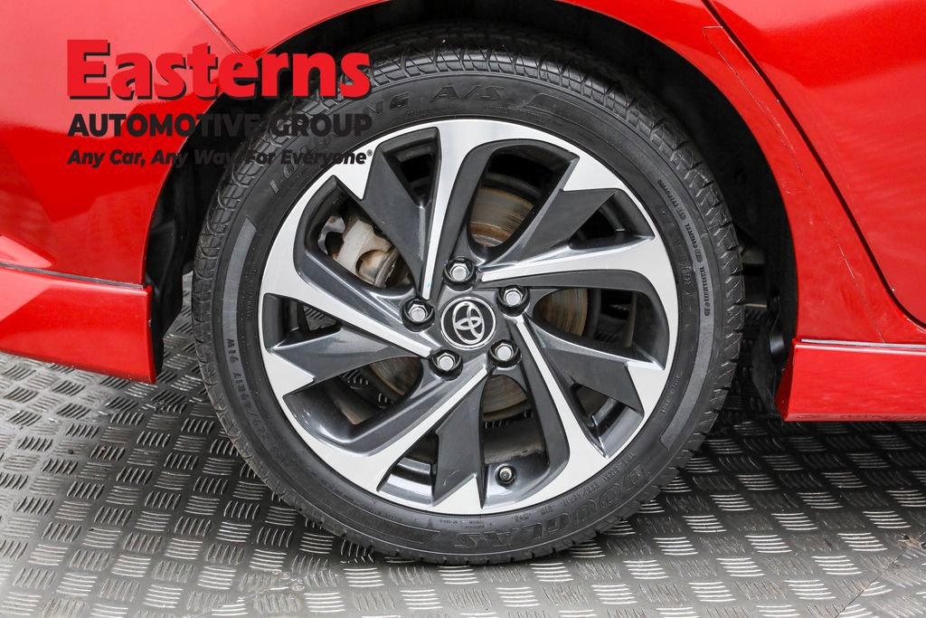 Used 2018 Toyota Corolla iM w/ Carpet Mat Package (TMS) image 28