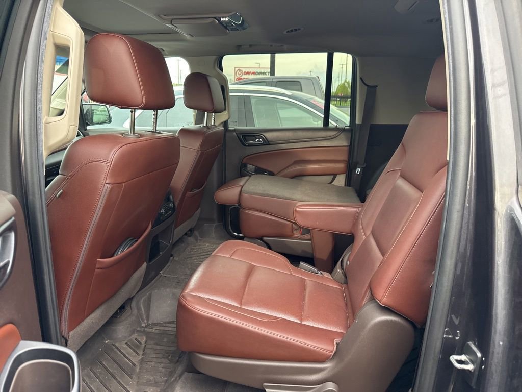 Used 2018 Chevrolet Suburban Premier image 11