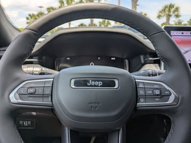 Used 2025 Jeep Compass Limited w/ Driver Assist Group I AWD/4WD image 38