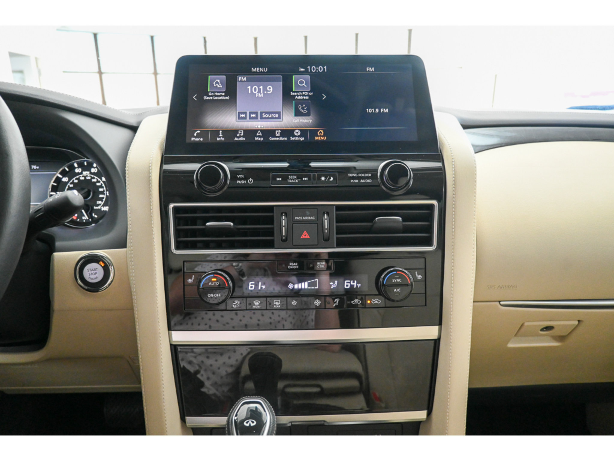 Used 2022 INFINITI QX80 Luxe w/ Cargo Package AWD/4WD image 16