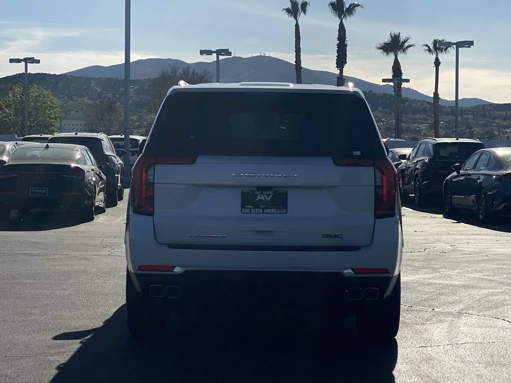 Used 2026 GMC Yukon XL Denali w/ Denali Reserve Package AWD/4WD image 14