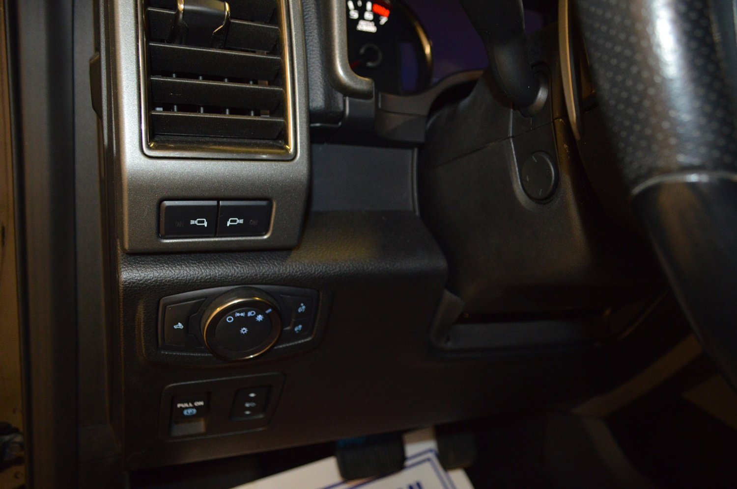 Used 2019 Ford F150 Raptor w/ Equipment Group 802A Luxury image 15