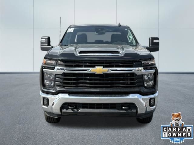 Used 2025 Chevrolet Silverado 2500 LT w/ Convenience Package image 4