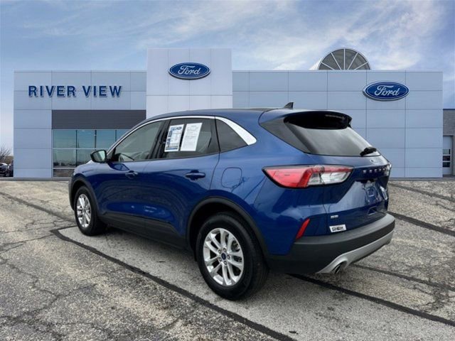 Used 2022 Ford Escape SE FWD image 4