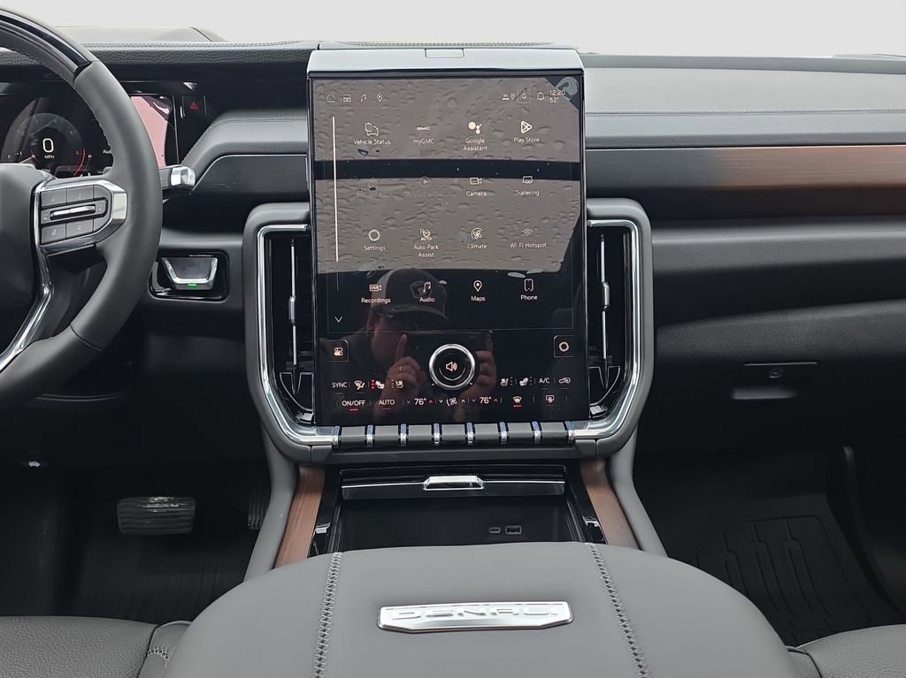New 2026 GMC Yukon Denali image 14