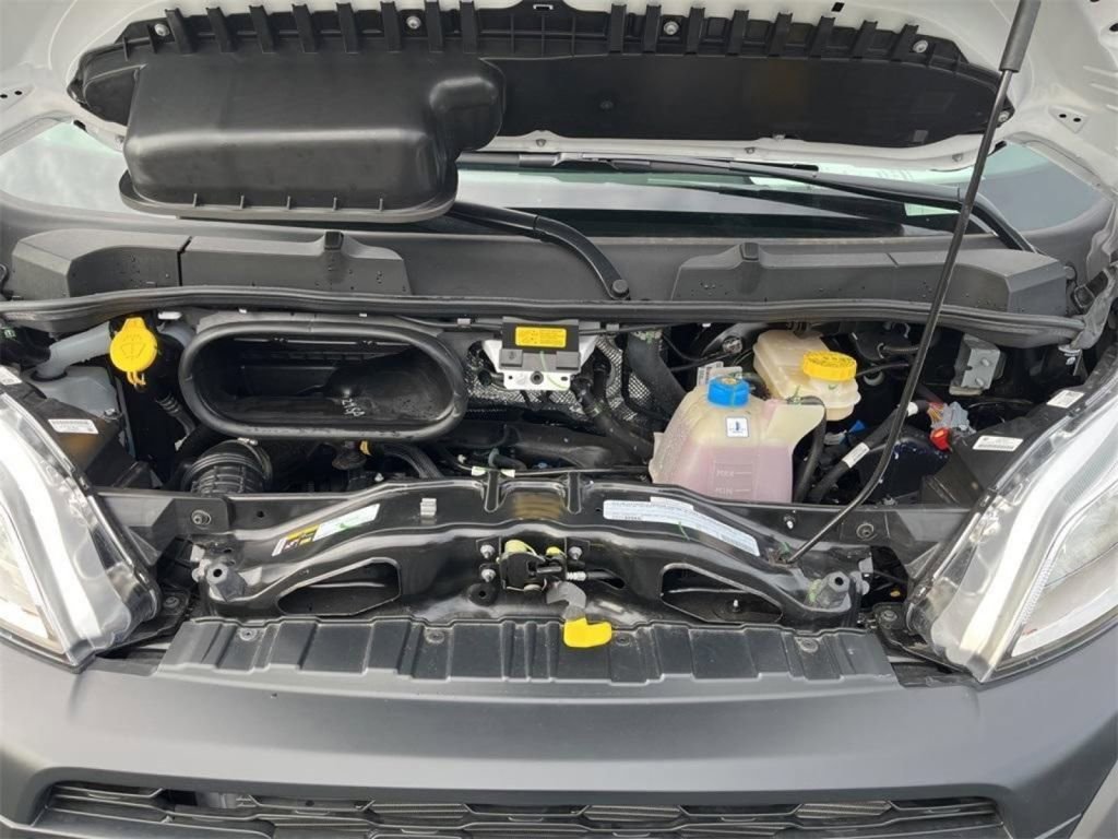 New 2025 RAM ProMaster 2500 w/ Convenience Group image 21