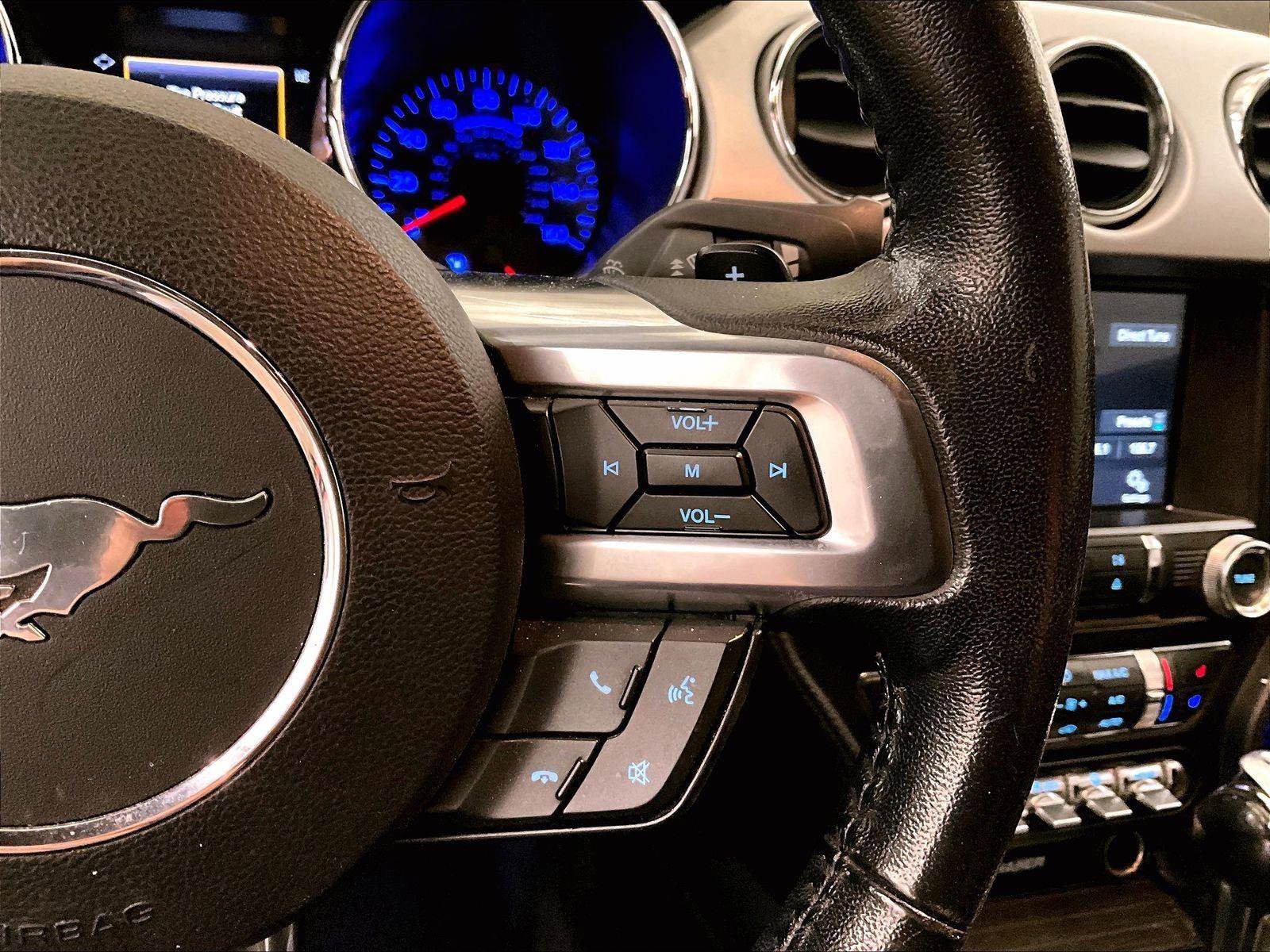 Used 2016 Ford Mustang Premium image 19