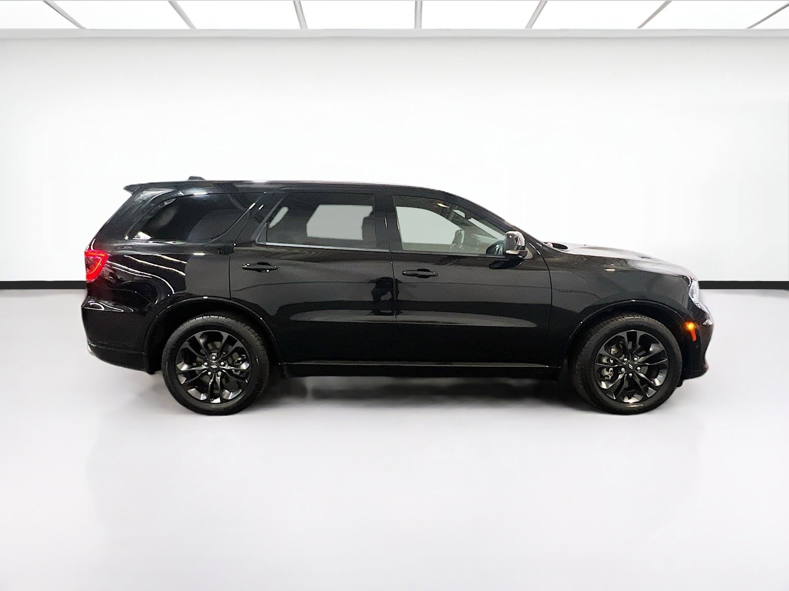 Used 2022 Dodge Durango R/T w/ Blacktop Package image 24