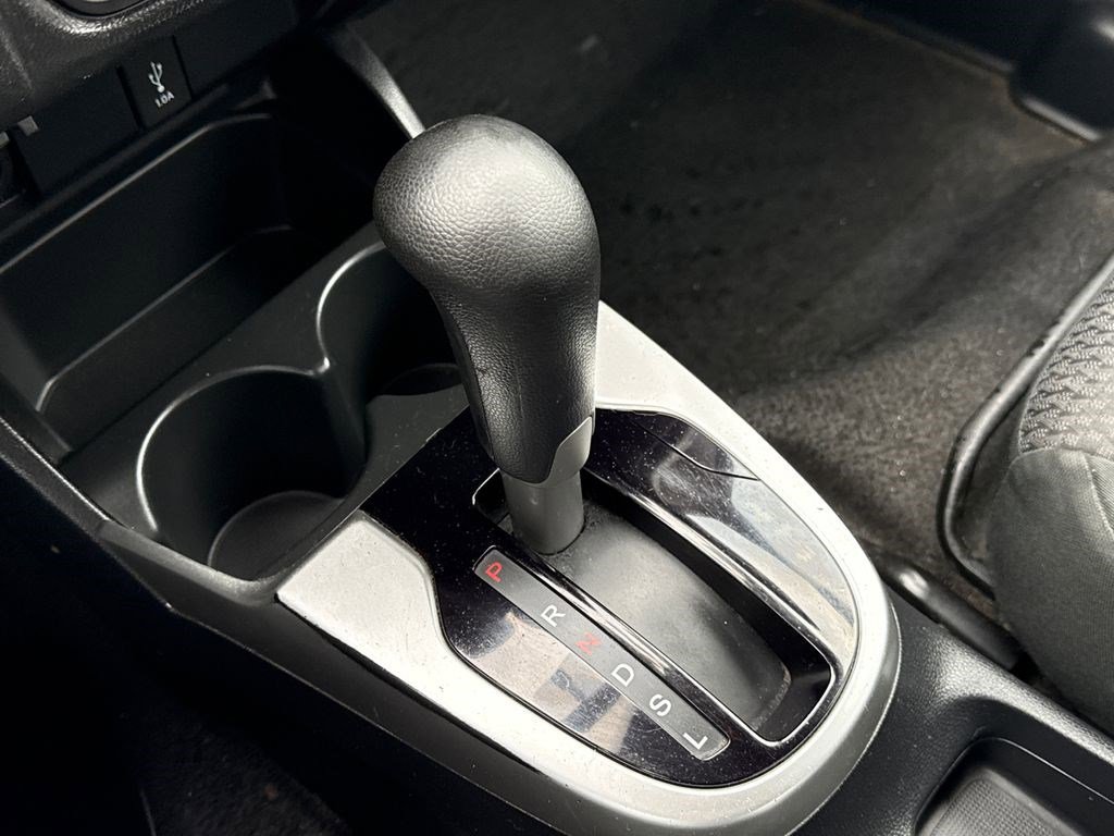 Used 2019 Honda Fit LX image 28