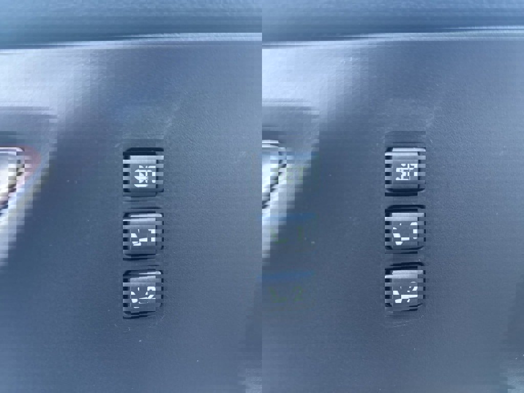 New 2025 Subaru Ascent Limited image 22