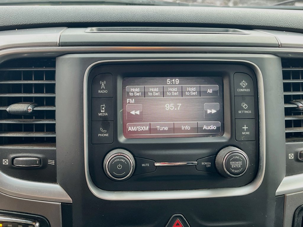 Used 2022 RAM 1500 Warlock AWD/4WD image 14