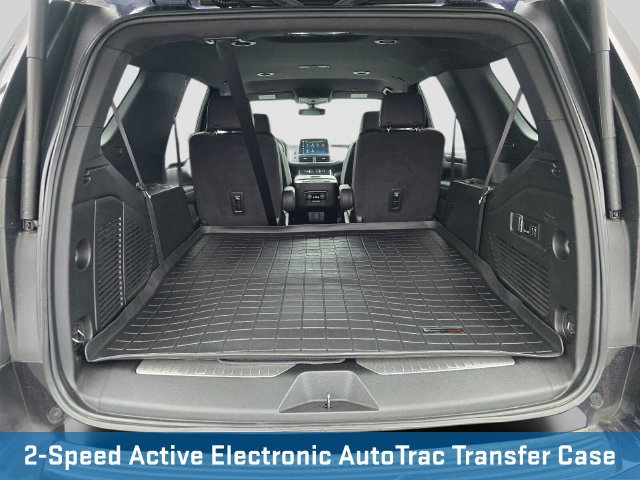 Used 2022 Chevrolet Tahoe Z71 w/ Luxury Package AWD/4WD image 19