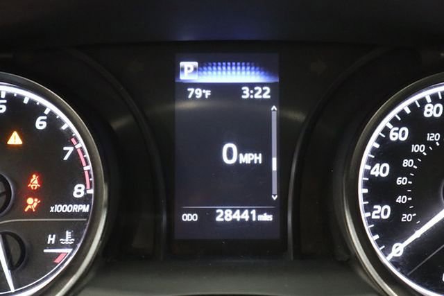 Used 2022 Toyota Camry SE image 36
