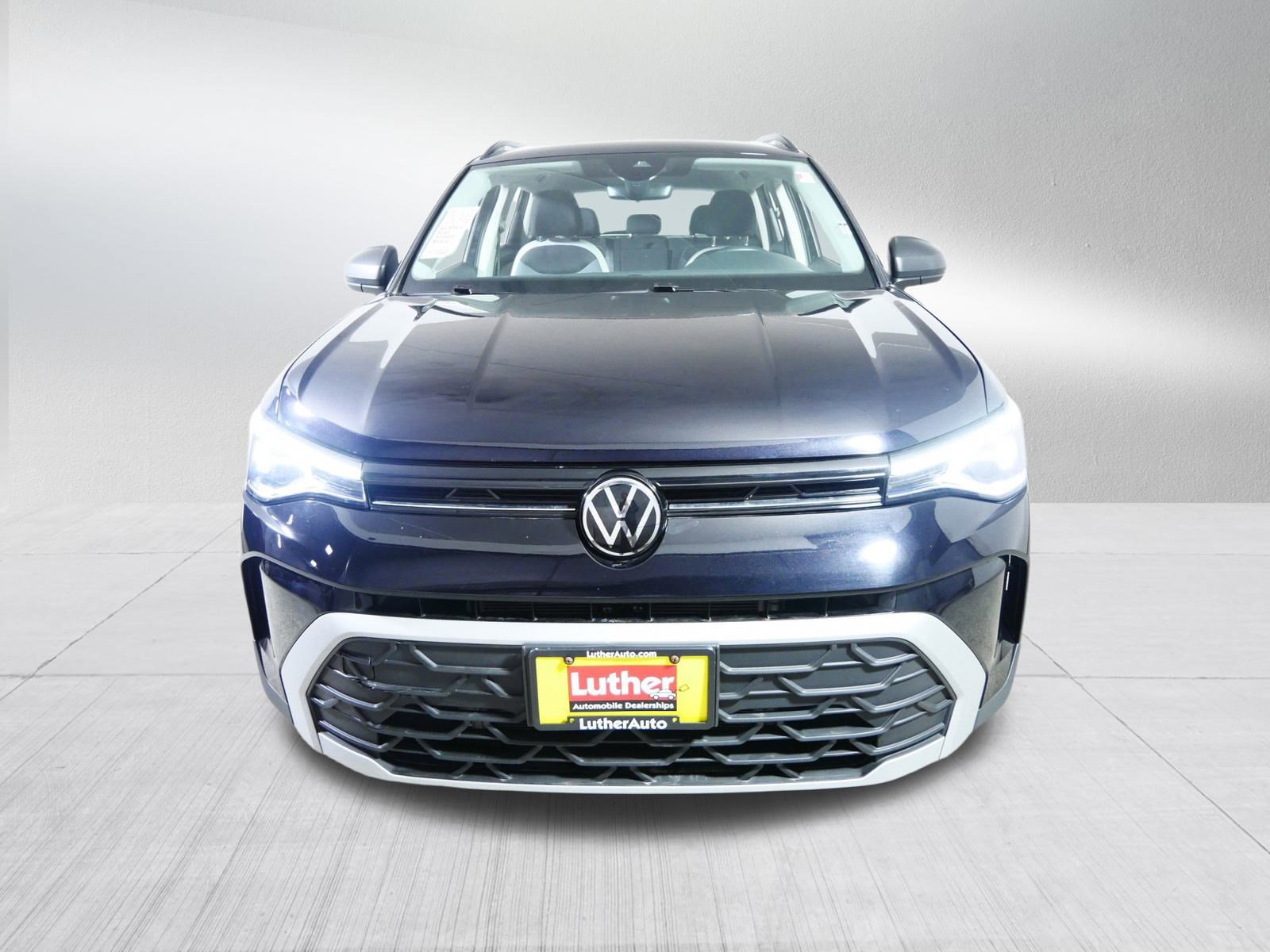 Used 2025 Volkswagen Taos S AWD/4WD video 2