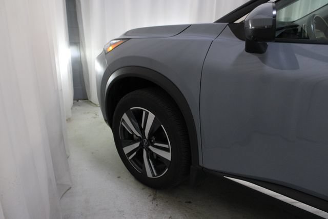Used 2023 Nissan Rogue SL AWD/4WD image 36
