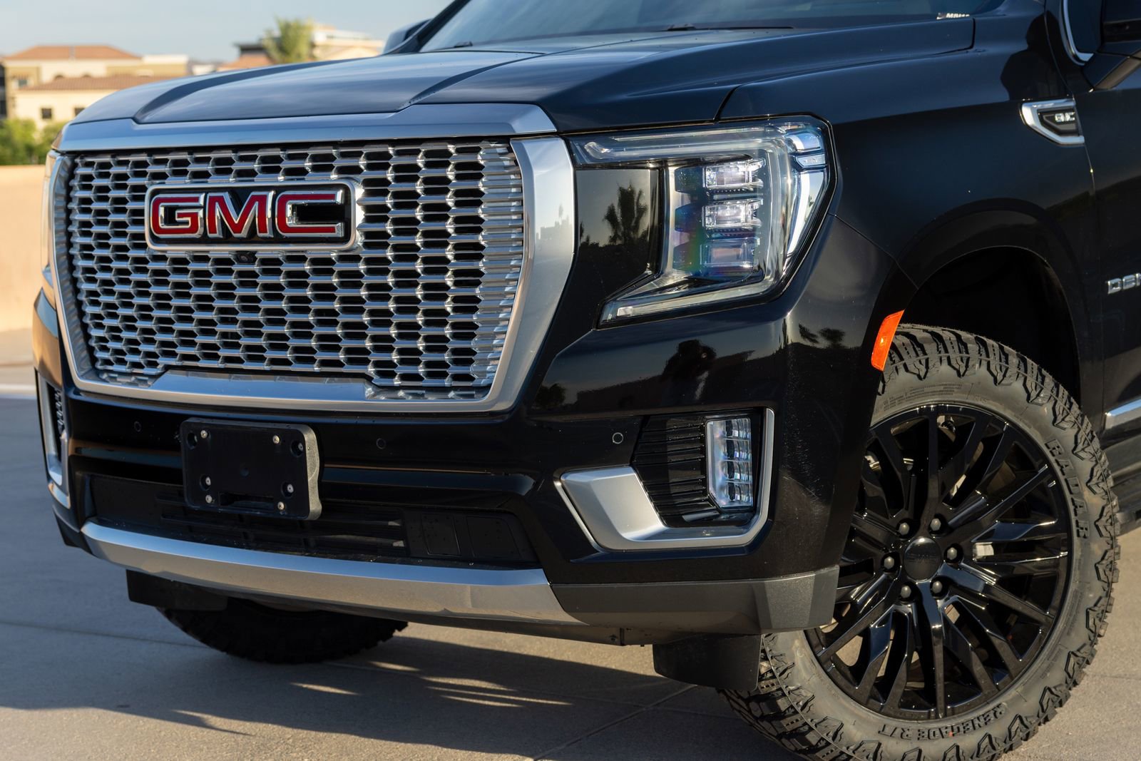 Used 2024 GMC Yukon Denali AWD/4WD image 5