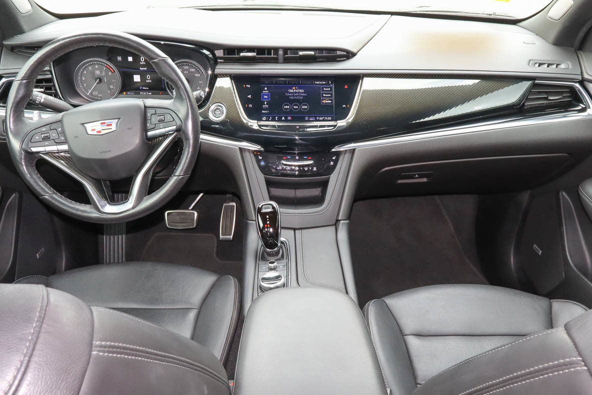 Used 2020 Cadillac XT6 Sport AWD/4WD image 11