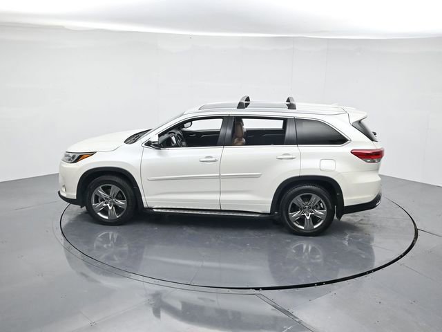 Used 2017 Toyota Highlander Limited Platinum image 47