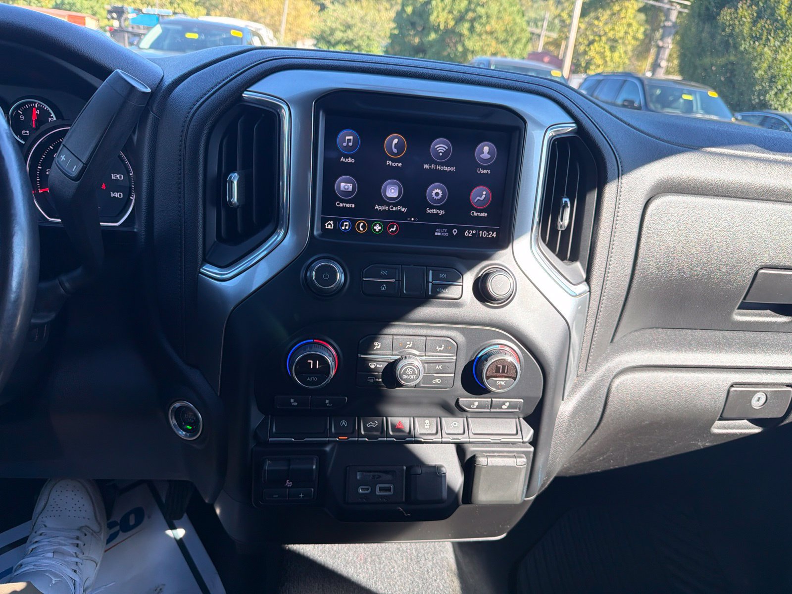 Used 2019 Chevrolet Silverado 1500 LT w/ All-Star Edition AWD/4WD image 11