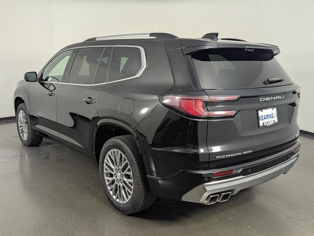Used 2025 GMC Acadia Denali image 6