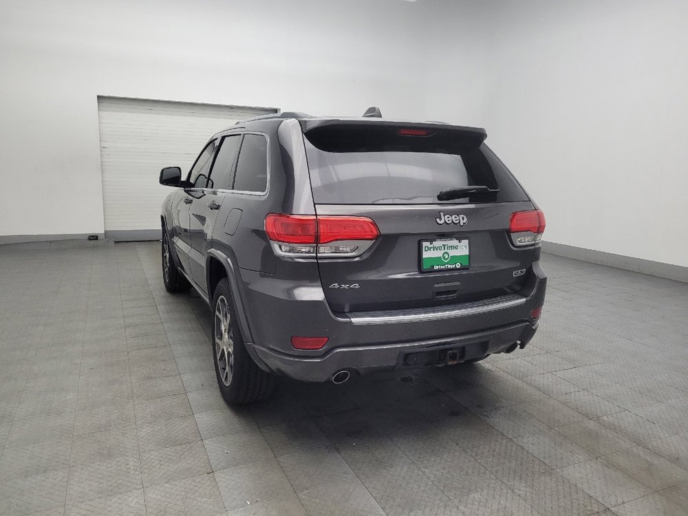 Used 2018 Jeep Grand Cherokee Limited AWD/4WD image 5