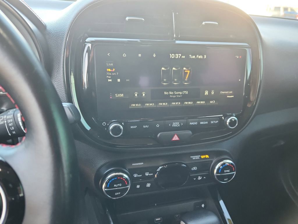 Used 2023 Kia Soul GT-Line image 23