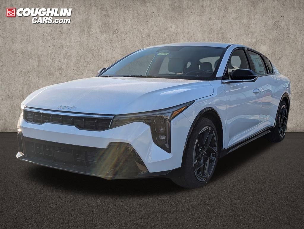 New 2026 Kia K4 GT-Line image 3