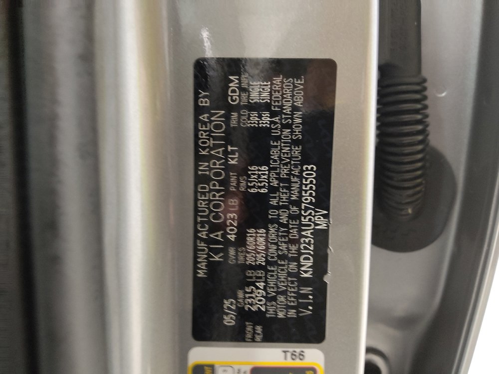 Used 2025 Kia Soul LX image 33