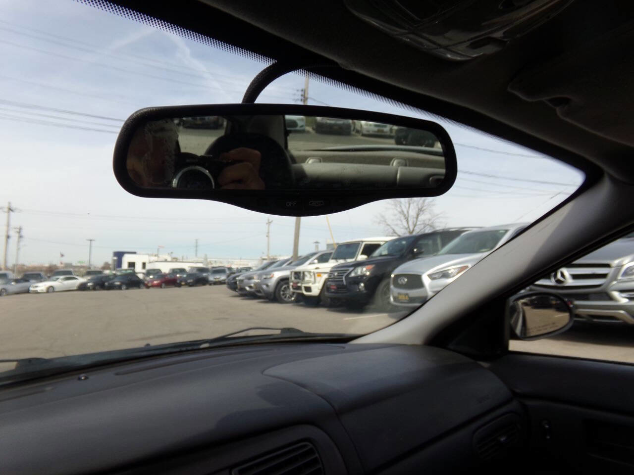 Used 2004 Ford Taurus SEL image 9