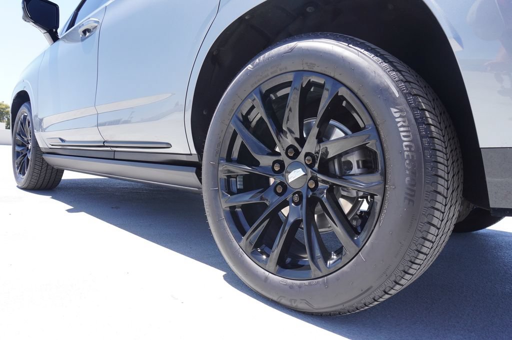 Certified 2023 Cadillac Escalade Sport Platinum w/ LPO, ONYX Package AWD/4WD image 6